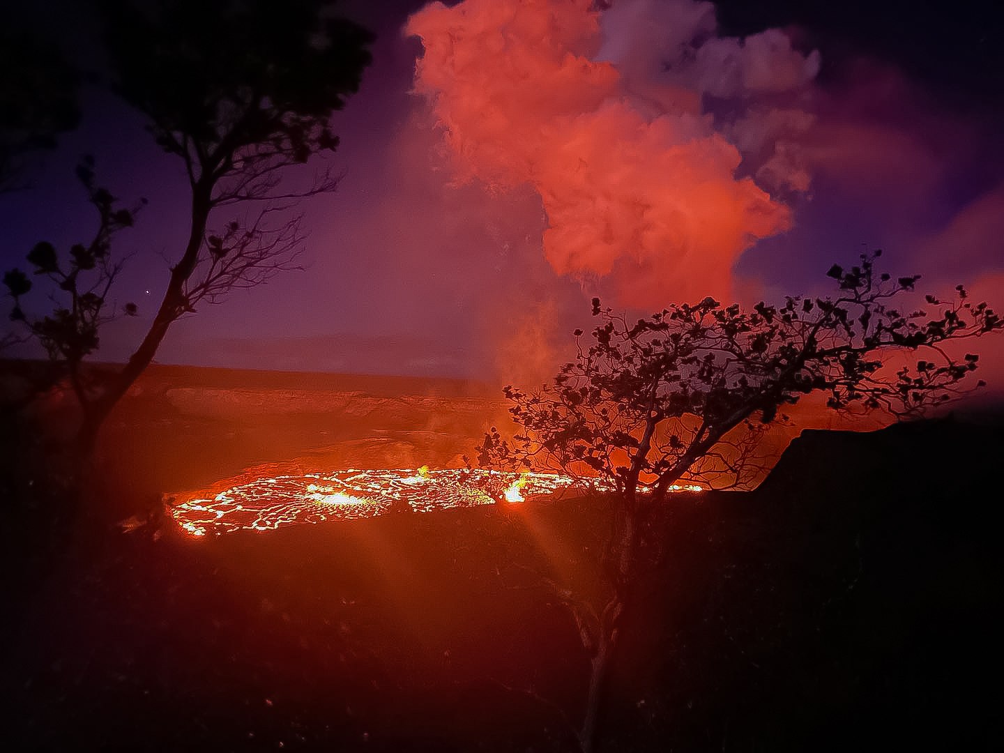 view the glowing lava inside the active volcanic crater that brightens up the night sky wasabi tours hawaii