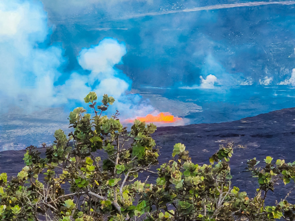 view the glowing lava inside the active volcanic crater wasabi tours hawaii