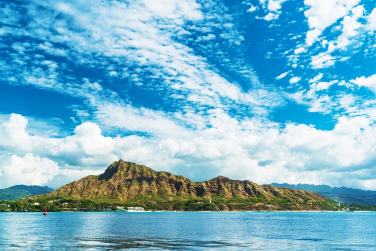 diamond head volcanic cone in hawaii glass bottom boats sunset tour