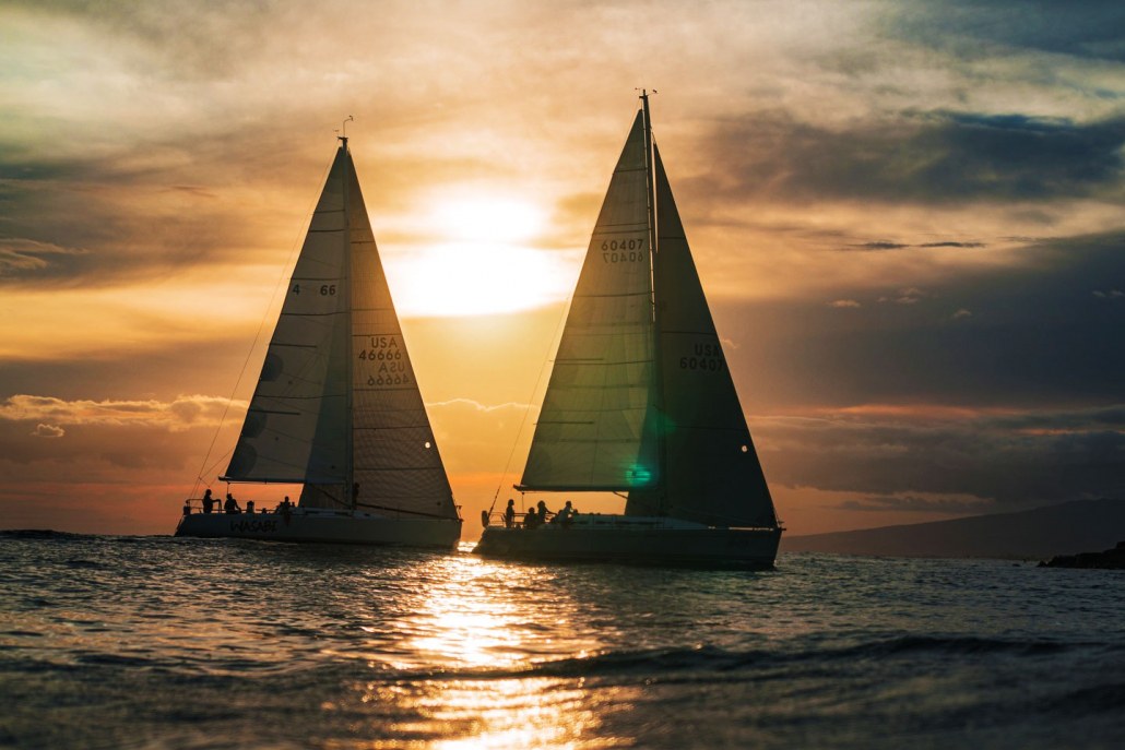 enjoy a Hawaiian sunset glass bottom boats oahu sunset tour