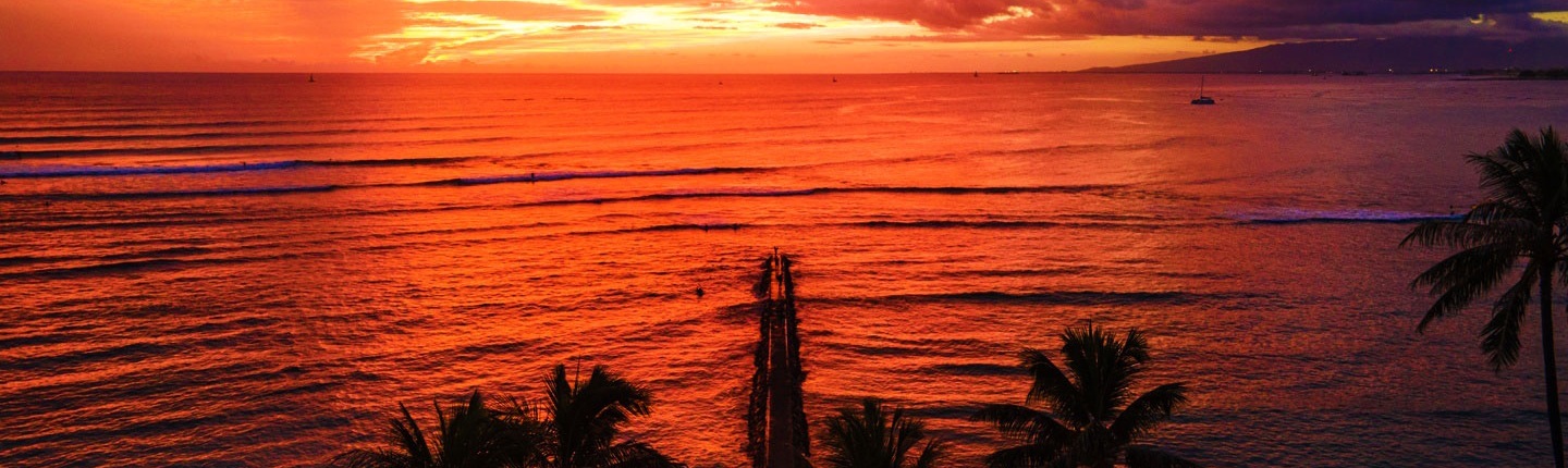 experience an iconic hawaii sunset glass bottom boats oahu sunset tour