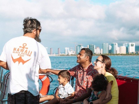 fun family activities hawaii glass bottom boats