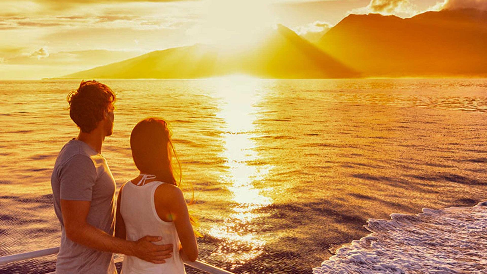 West Oahu Sunset Cruise | Hawaii Tours and Activities