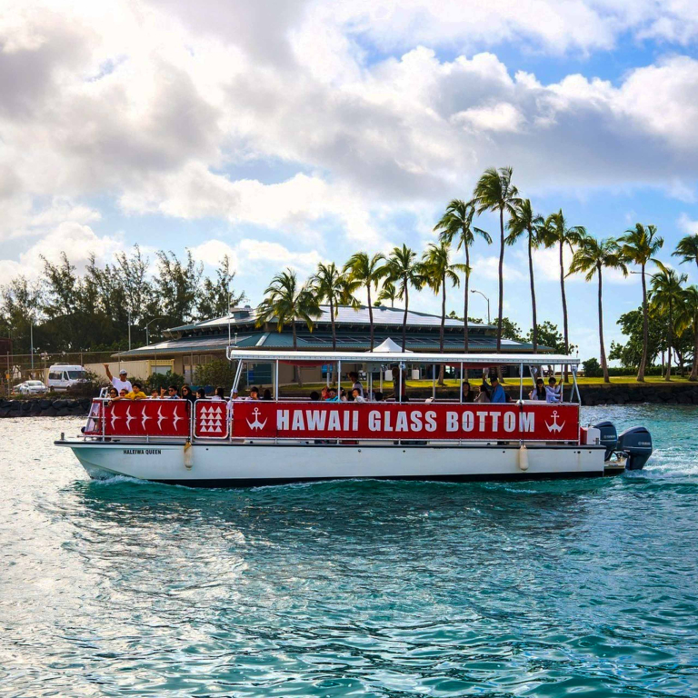 Hawaiiglassbottomboat Daytime Waikiki Boat Tour Glass Bottom