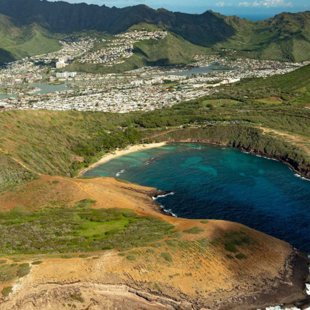 Kaimanatours Hanauma Bay Shuttle And Snorkel Gear Rental