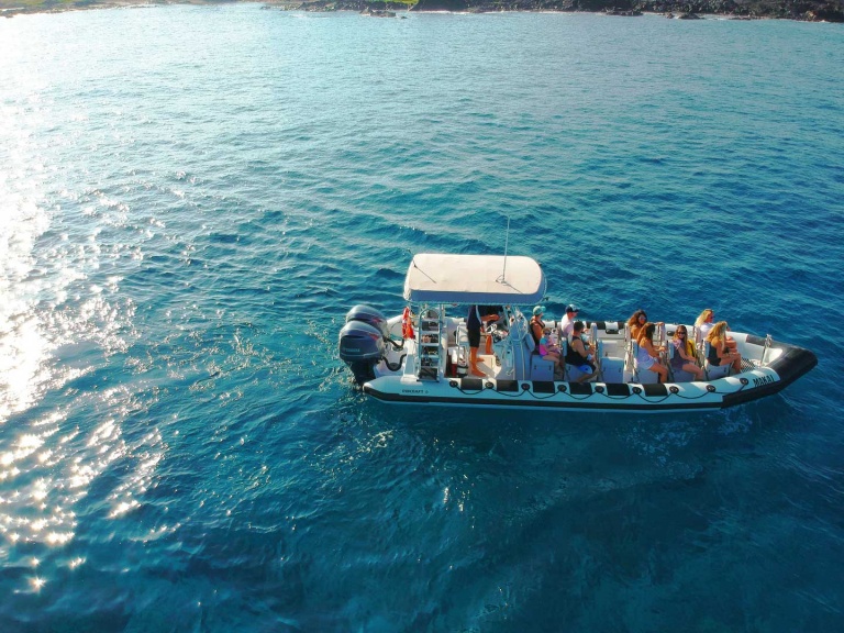 luxurious yacht hawaii nautical