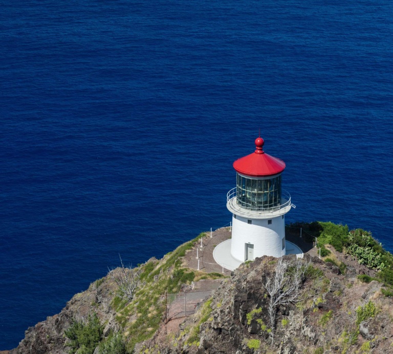 makapuu point lighthouse trail hike best light house in oahu