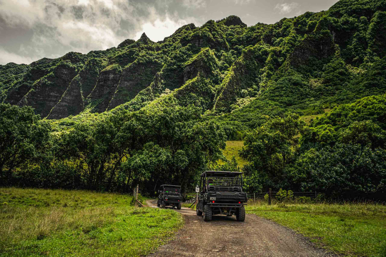 Oahu Island Photo Tour Beautiful Scenery Driving Utvs At Kualoa Ranch Oahu Hawaii