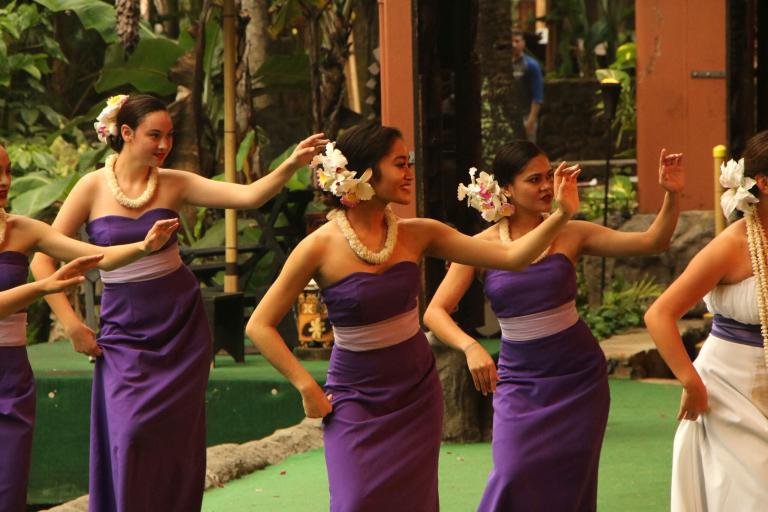 Oahu Island Photo Tour Dancer Culture Final Slider 