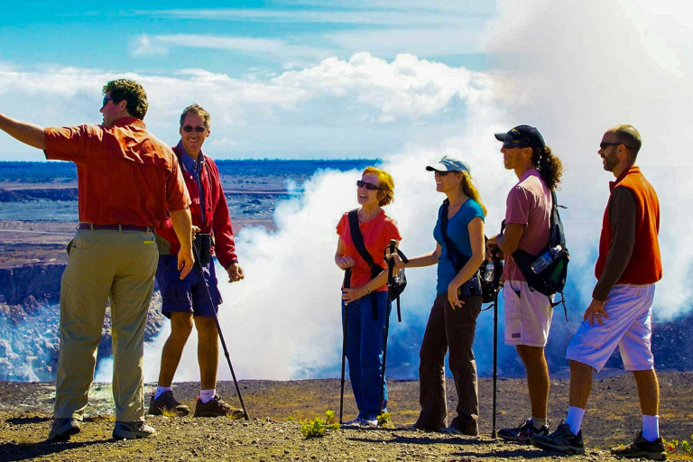 Oahu Island Photo Tour Enjoy Hiking Around Halemaumau Crater With A Tour Guide Big Island Hawaii Forest