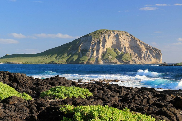 Oahuphotographytours Hawaii Sunrise Tour With Malasadas On Oahu Feature Oahu Beach Mountain Manana Island