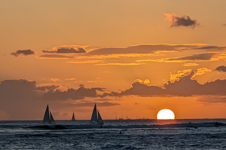 Portwaikikicruises Sunset Cocktail Cruise Sunset Sail Ray Of Light