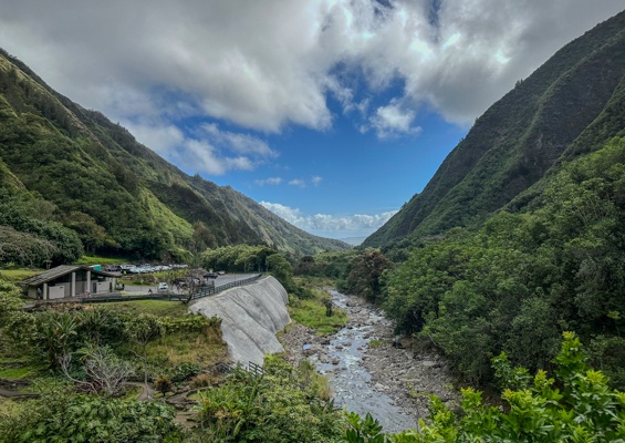  Private Excursion To Iao Valley Slide Iao Valley State Monument
