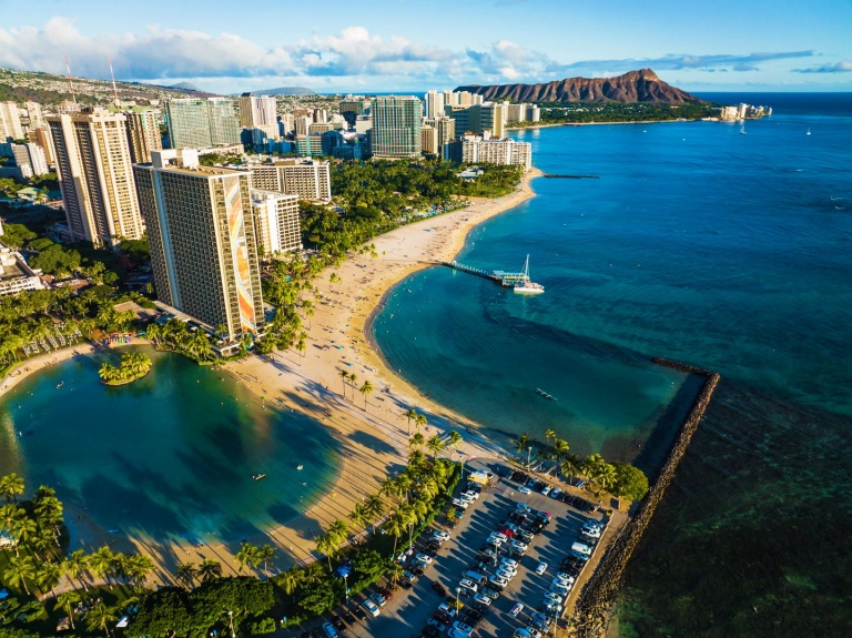 skyline of honolulu at waikiki beach glass bottom boats oahu sunset tour