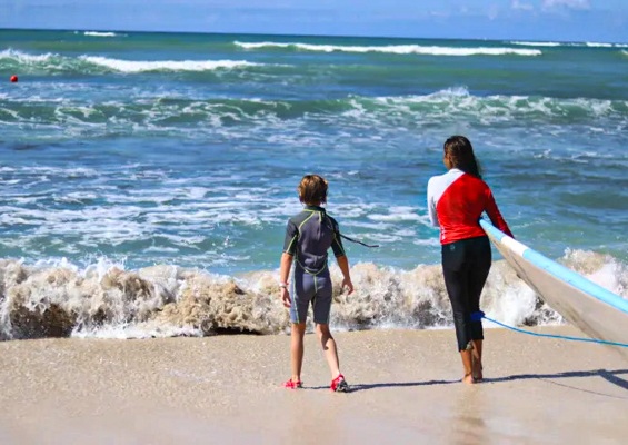 Surfhnl Ala Moana Surf Lessons Slide Child