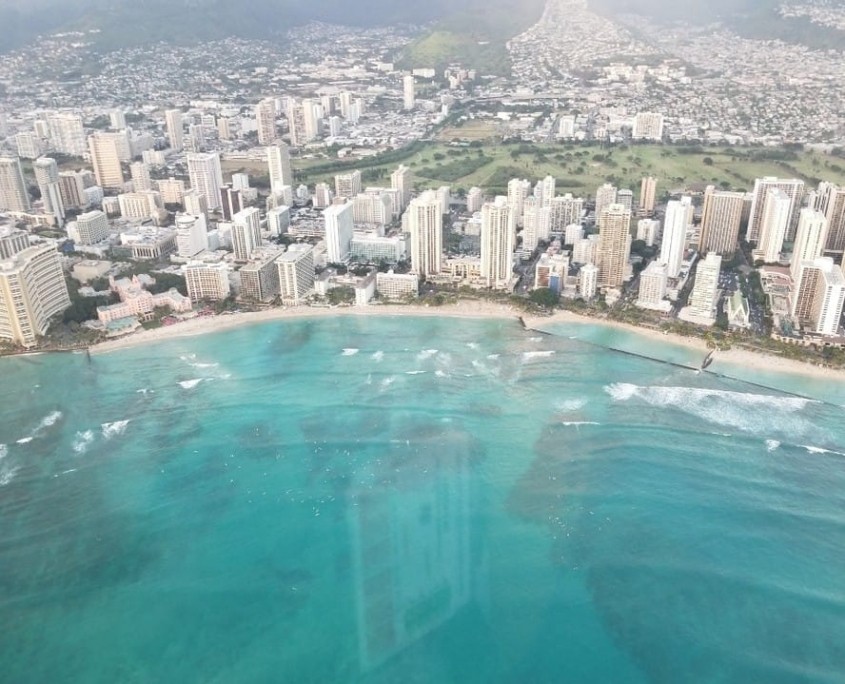 Mauna Loa Helicopters Waikiki Beach