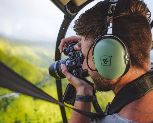 mauna-loa-helicopters-photographer-close Mauna Loa Helicopters Photographer Close