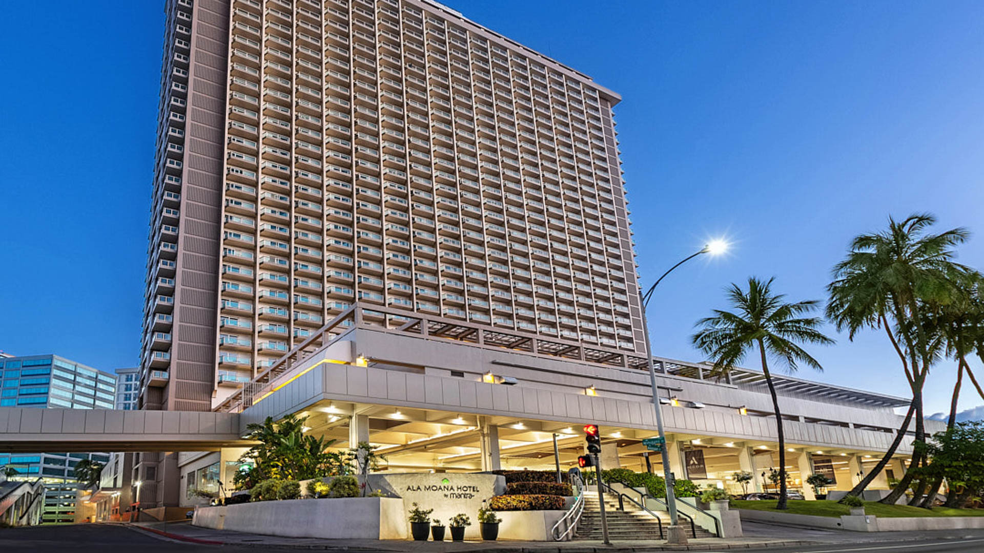 Alamoanahotelhonolulu Ala Moana Hotel The Hotel Product 