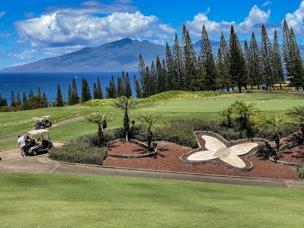 Kapalua Plantation Course Pratice green and Logo Maui Golf