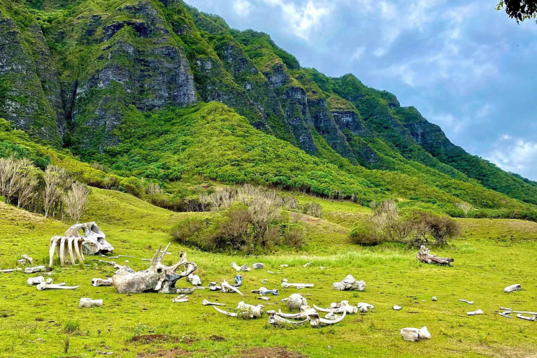 Kualoa Jurassic Valley Adventure Valley Mountains Feature