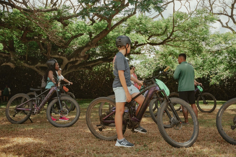 Kualoa Jurassic Valley E Mountain Bike Explore The Trails Tourists