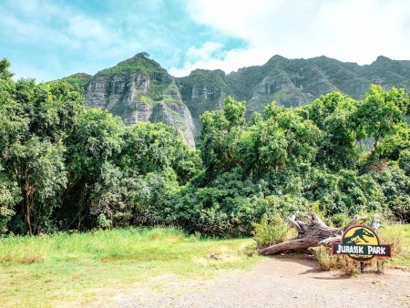 kualoa ranch jurassic park oahu hawaii
