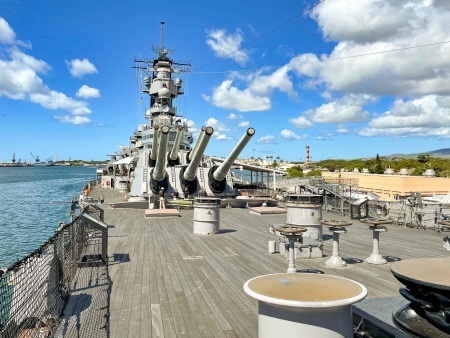 Uss Missouri Deck and Guns Pearl Harbor Oahu Hawaii