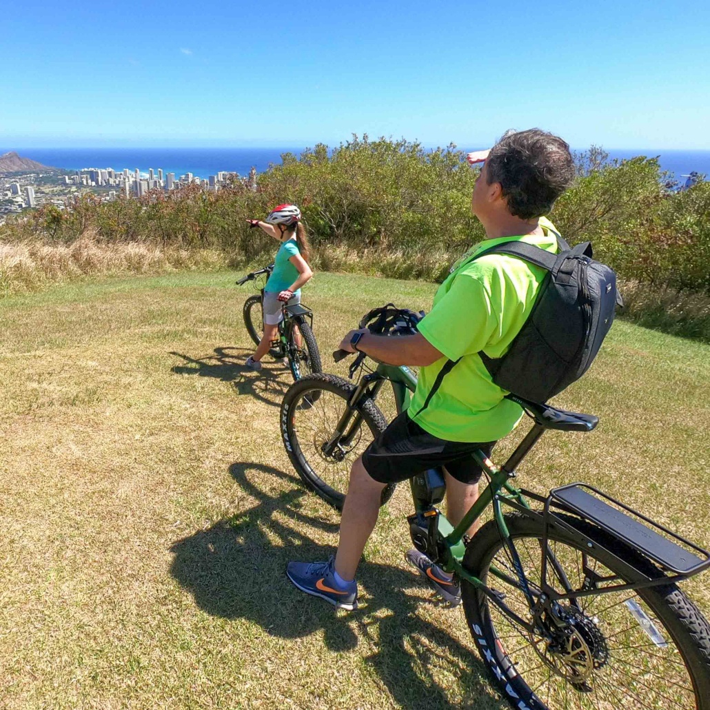Bikehawaii Honolulu Rainforeste Bike Tour Tourists On Top