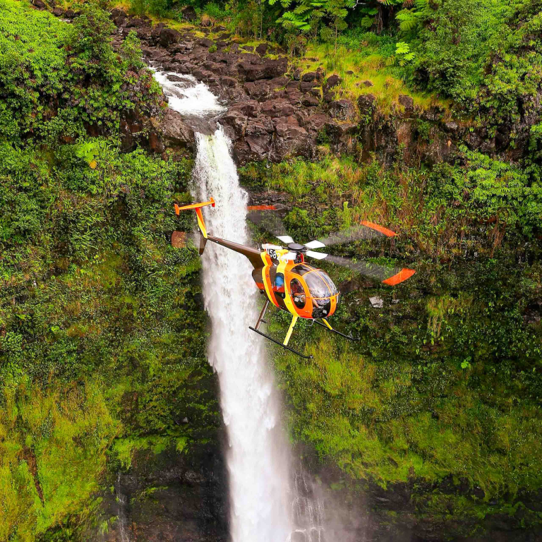 Paradisecopters Magnum Experience Waterfall