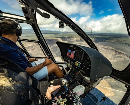 Volcanoes-National-Park-Helicopter-Pilot-and-Guest-Big-Island