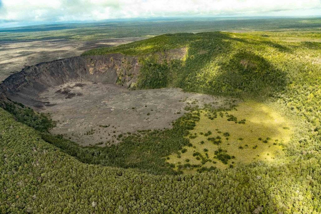 Volcanoes-National-Park-Helicopter-caldera-and-Forest-Big-Island