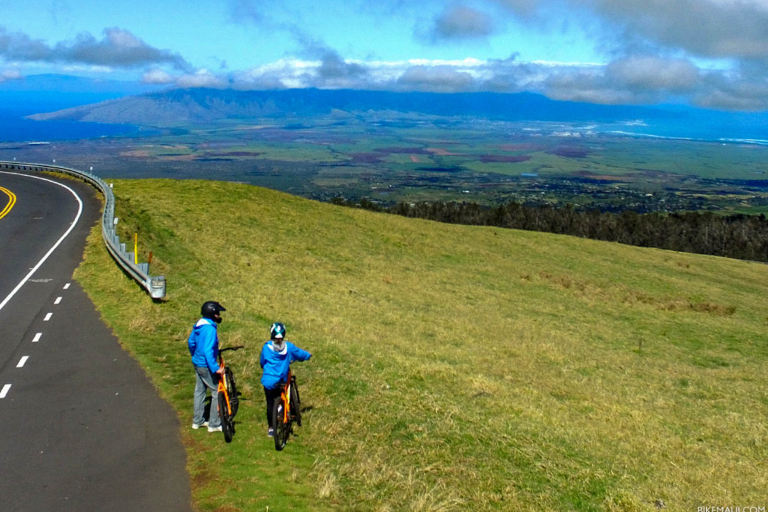 Bikemaui Self Guided Sunrise Bike Tours Visitors And Grass Farm