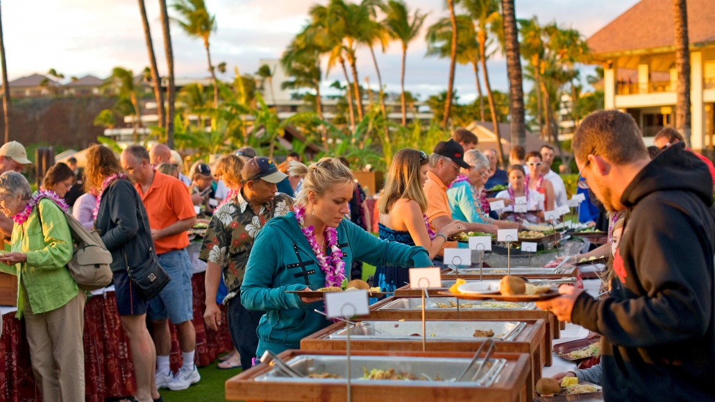 Guest enjoy food maui nui luau at black rock