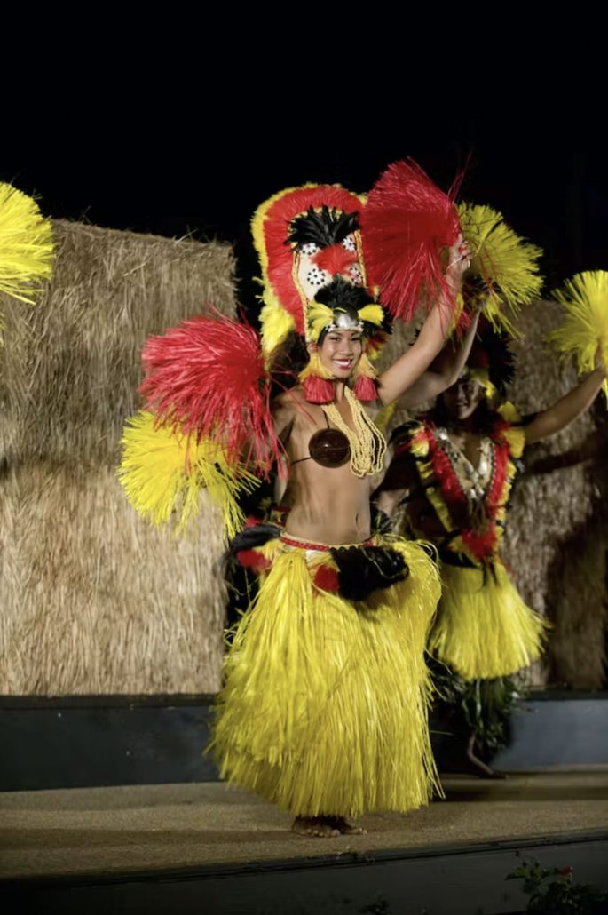 sheraton maui nui luau tahitian dance