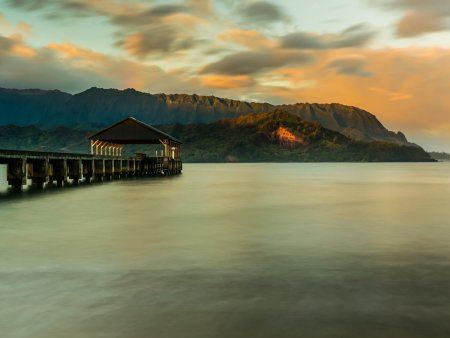 sunrise over hanalei bay kauai hawaii