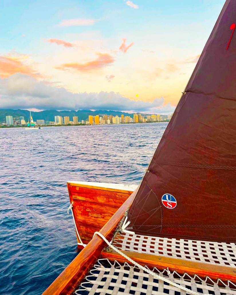 an unforgettable evening excursion on a traditional double hulled sailing canoe oahu kamoauli