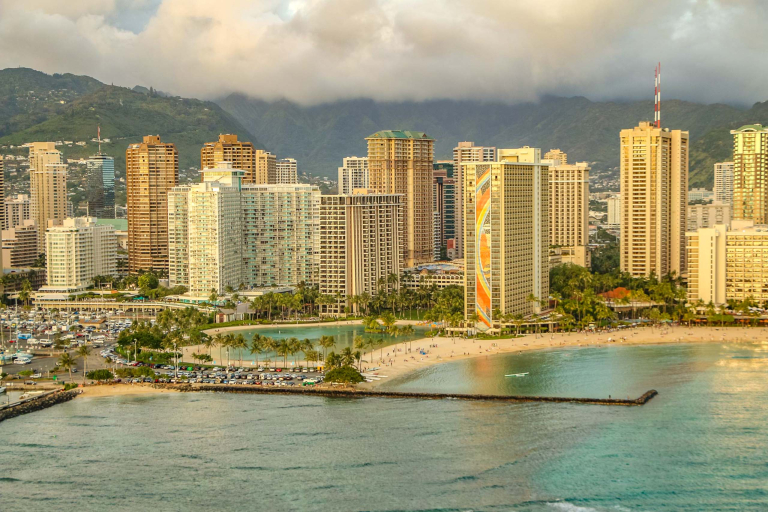 Kamoauli Experience On A Traditional Sailing Waikiki Beach Hotels