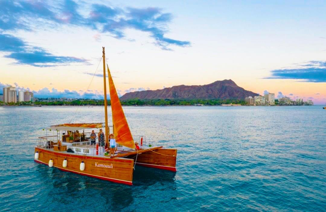 sunset cruise aboard a polynesian sailing canoe kamoauli