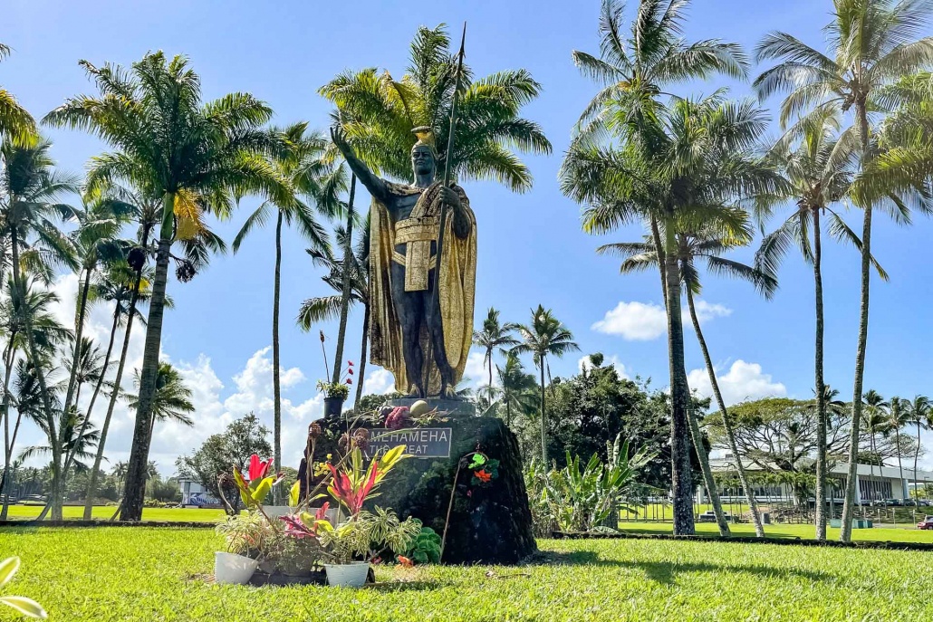 Kamehameha Statue Hilo Big Island Circle Island
