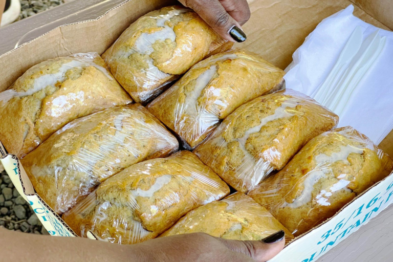 Banana Bread Bakeries Private Hana Highway Tasting Tour 