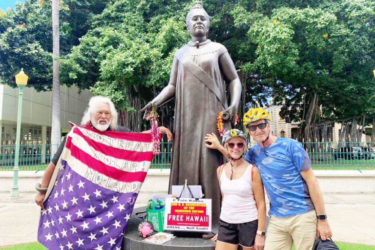 Biketourhawaii Hictoric Honolulu Bike Tour Feature Photo Ops