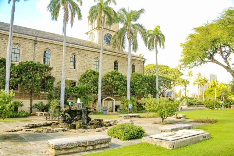 Biketourhawaii Hictoric Honolulu Bike Tour Feature Photo Ops Beautiful