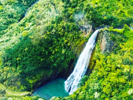 chase some waterfalls kauai sunshine helicopter