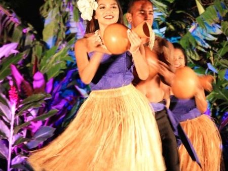 experience mauis new hit luau every wednesday at the kaanapali beach club huakai luau maui