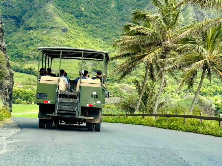 Jungle Expedition Tour Kualoa Ranch Oahu hawaiitoursphoto-3 Jungle Expedition Tour Kualoa Ranch Oahu