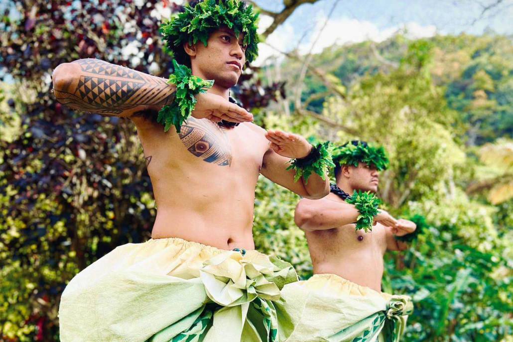 A Unique And Unforgettable Experience To A Luau At Waimea Valley 