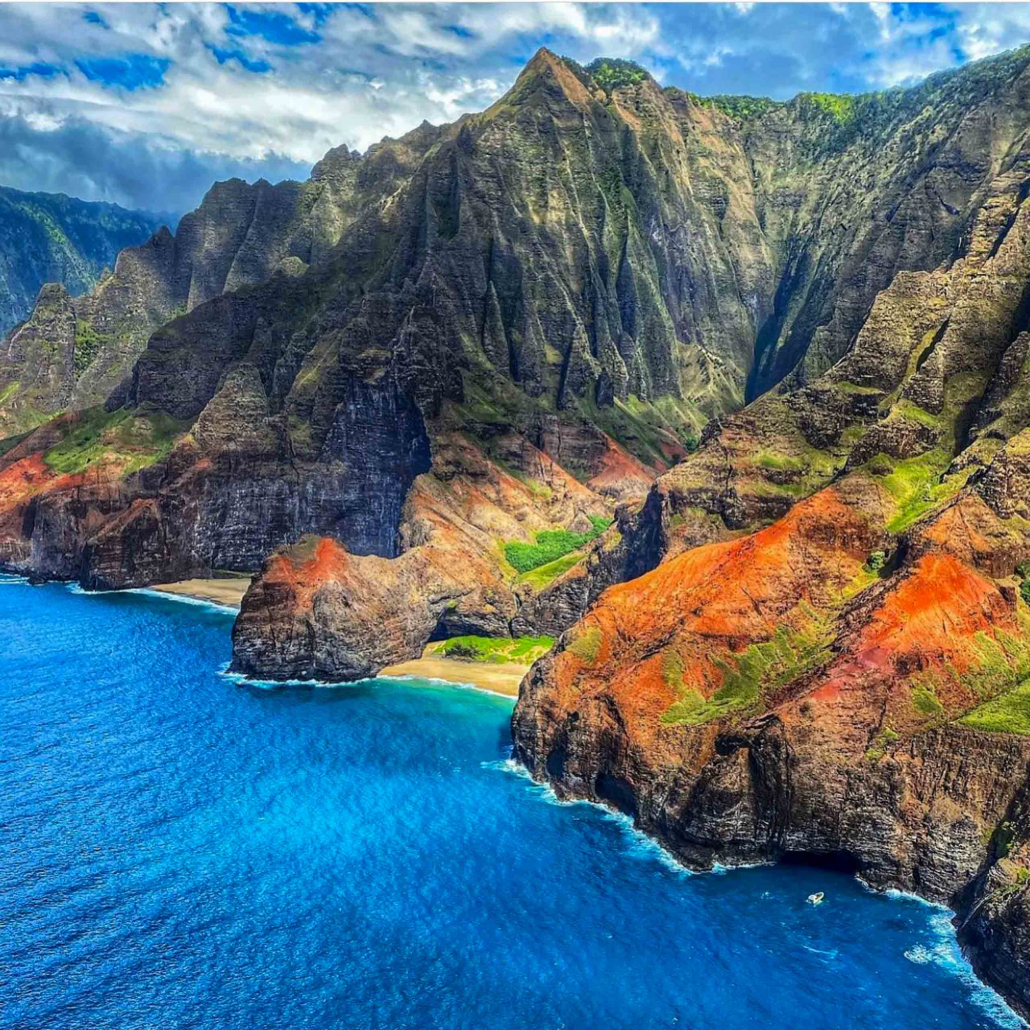 Airkauaihelicopters Amazing Kauai Helicopter Island