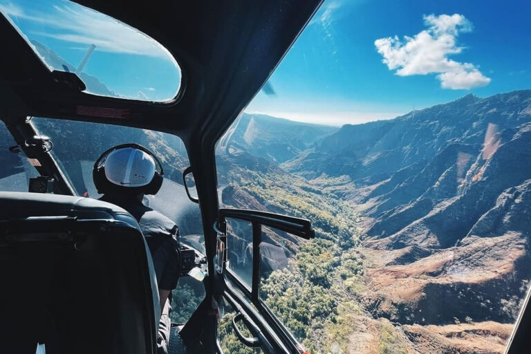 amazing-kauai-helicopter-tour-view-from-inside-heli-768x512-1