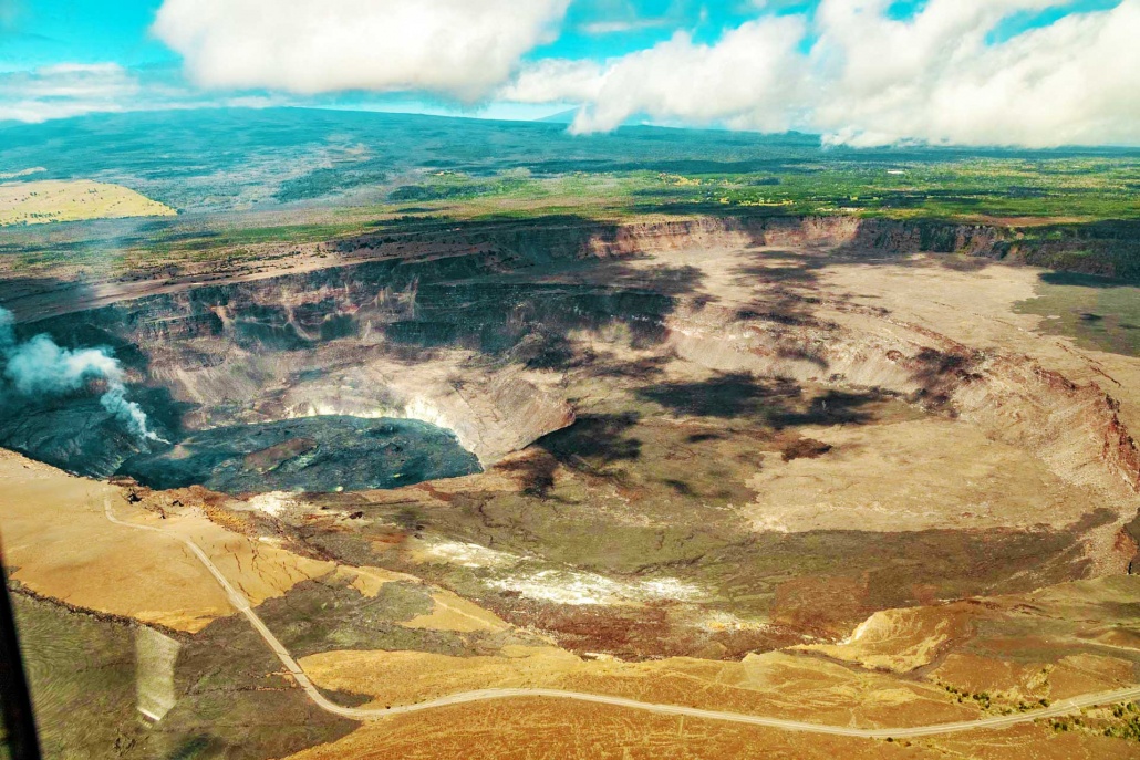 beautiful view volcanoes national park helicopter kilauea caldera big island