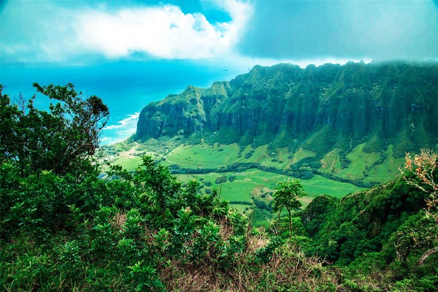 beautiful views of jurassic park valley oahu hawaii rainbow helicopters